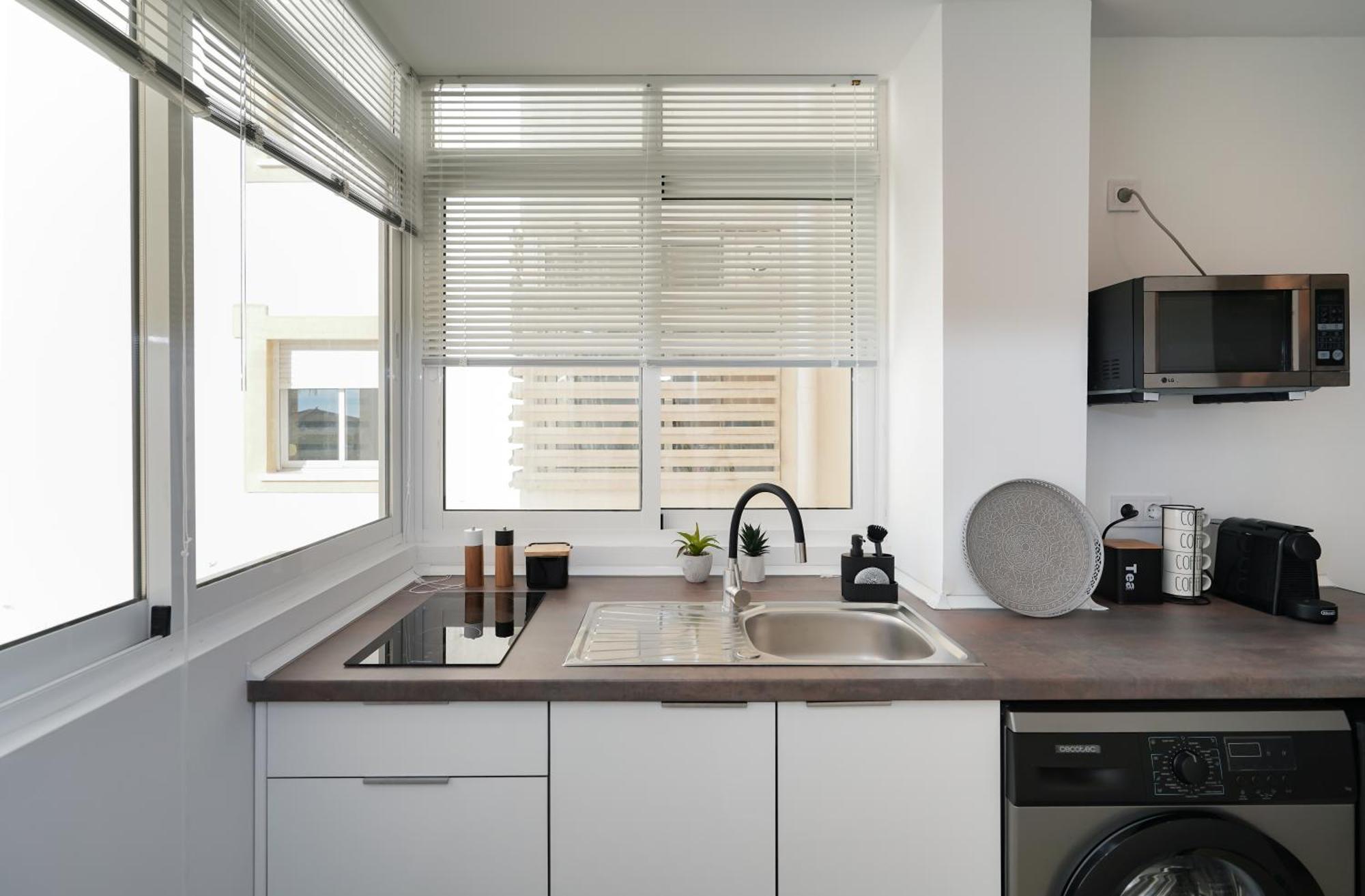 Nomad Malaga - Chic Apartament Center توريمولينوس المظهر الخارجي الصورة